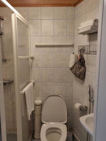 Фото номера Стандартный одноместный номер Отель Hotel Vuolake г. Лаукаа 8