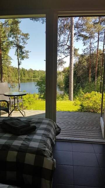 Фото номера Стандартный одноместный номер Отели типа «постель и завтрак» Varjola Holiday Center г. Лаукаа 23